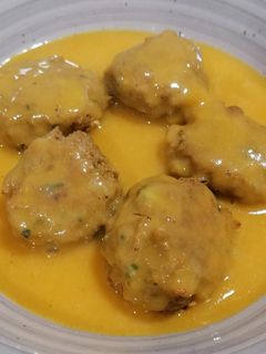 Una foto de Albóndigas de soja texturizada en su salsa