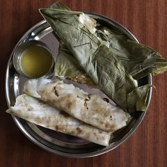 A picture of Turmeric leaves kadubu/patholi.
