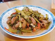 Hình ảnh của lòng cá xào dưa