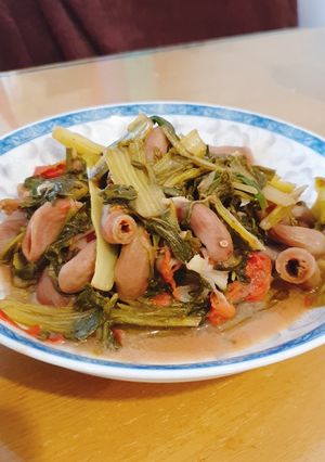 Hình của món Dưa xào lòng cá.