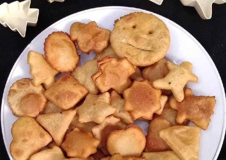 Recipe of Quick Gur wali tikiyan(Jaggery cookies)