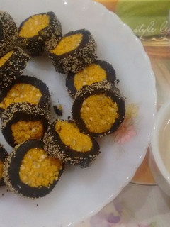 A picture of Chocolate Roll Delight.