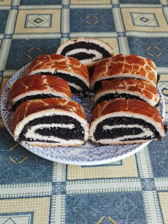 622. Mákos bejgli ahogy én készítem 😋 recept fotója