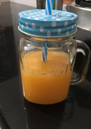 નારંગી નો ફ્રેશ જ્યુસ (Orange Fresh Juice Recipe In Gujarati) રેસીપી મુખ્ય ફોટો