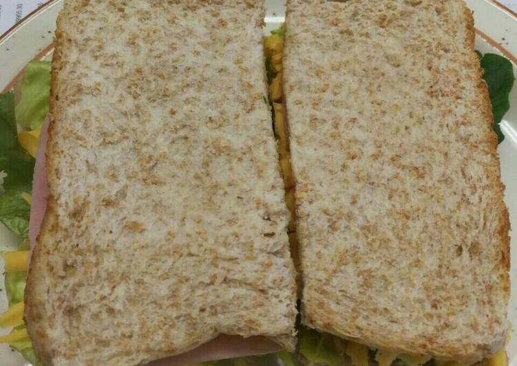Lunch sandwich
