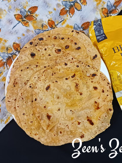 A picture of Chickpea Sorghum Rice and Wheat flour blend Rotis.