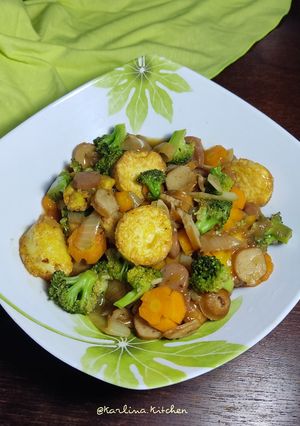 Foto resep Tumis Brokoli Tofu Sosis Saus Tiram