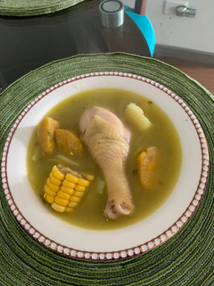 Una foto de Sancocho de Gallina