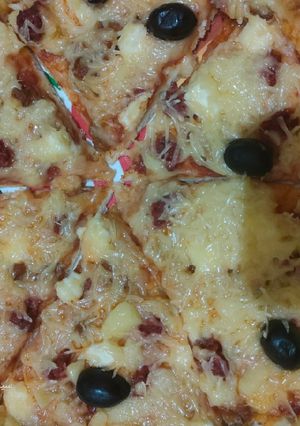 صورة لوصفة بيتزا بعجينة خفيفة 😍❤️🍕🍕