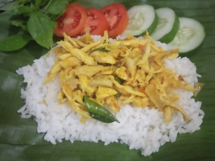 Bagaimana Membuat Nasi bakar pedas ayam suwir kemang Menu Enak Dan Mudah Dibuat