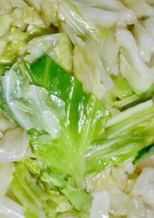 清炒高麗菜 的食譜成品照片
