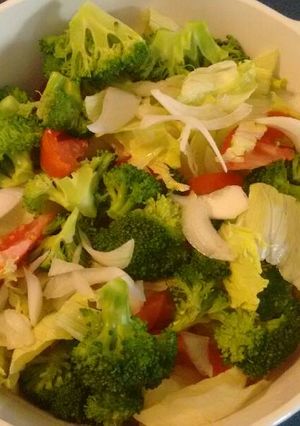Una foto de Ensalada primavera. ॐ