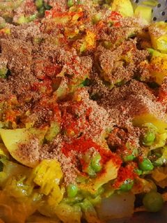 पत्ता गोभी आलू मटर की सब्जी (patta gobhi aloo matar ki sabzi recipe in Hindi) रेसिपी मुख्य फोटो