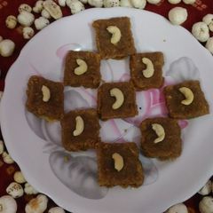 A picture of Makhana burfi.