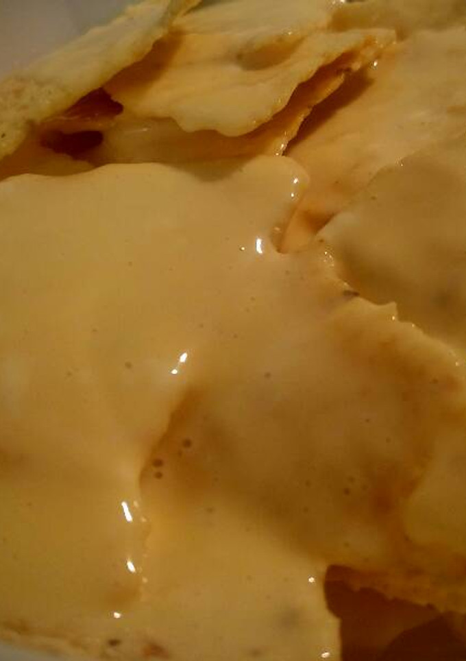 Una foto de Nachos con salsa Nani