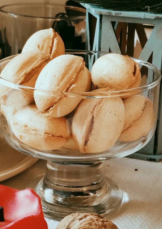 Горішки для Попелюшки