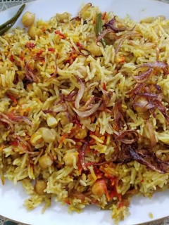 A picture of Chana Pulao.