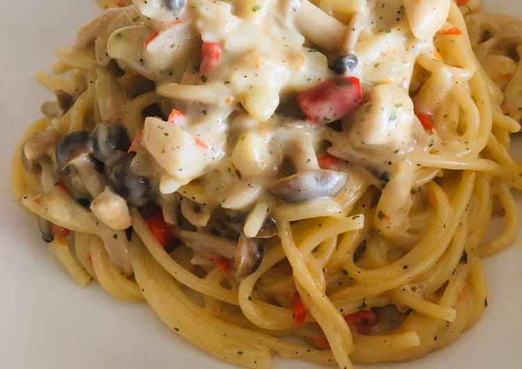  Resep  Creamy Chicken Mushroom  Pasta   oleh Yolla Mulya 