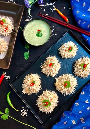 A picture of Chicken Flower Dumpling.