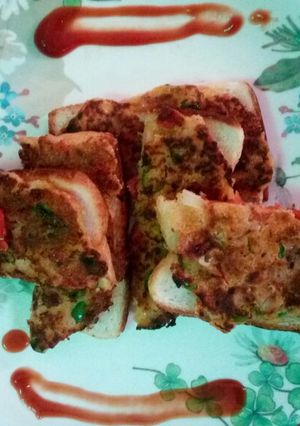 A picture of Vegetable Bread Sandwich.