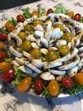 Salade de champignons et courgettes aux tomates cerises tricolores