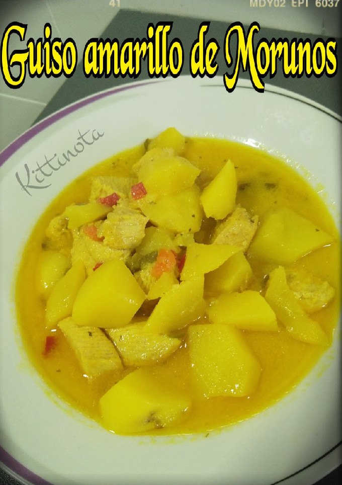 Una foto de Guiso amarillo de morunos