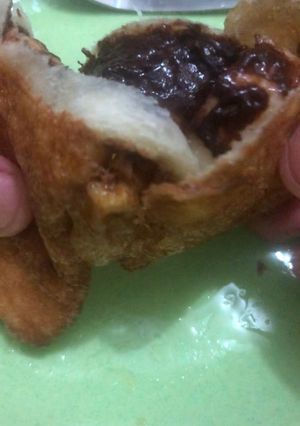 Foto resep Roti tawar isi pisang cokelat
