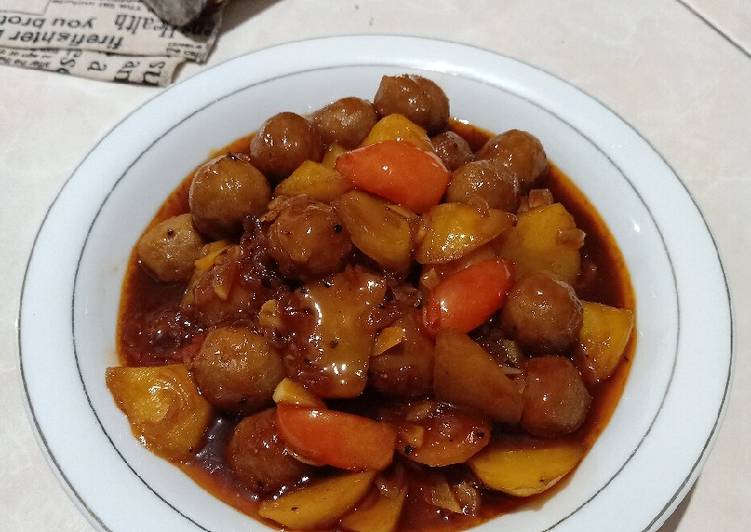 Rahasia Membuat ❤Semur Bola-bola Daging yang Lezat Sekali
