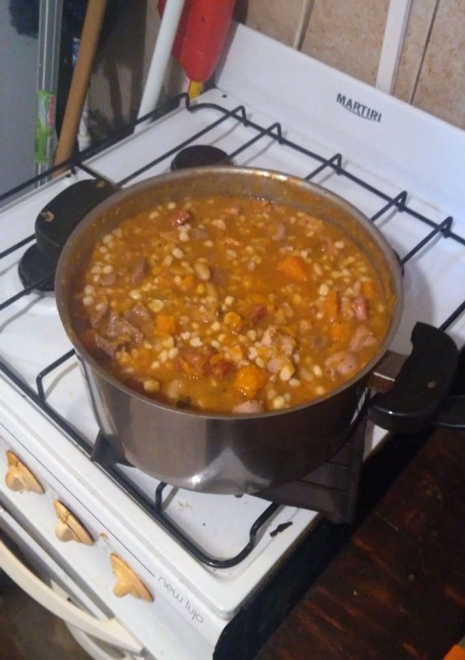 Una foto de Locro bien casero