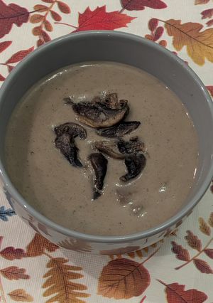 Gombakrémleves recept fotója