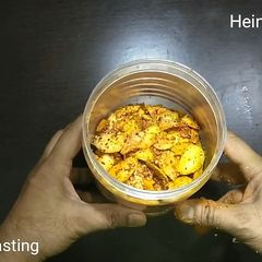 A picture of Mango Asafoetida Pickle.