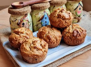 Una foto de Tortitas esponjocitas de miel by Sol de Corrientes 🍯 ☀️Muffins, Magdalenas de miel 🍯 🐝