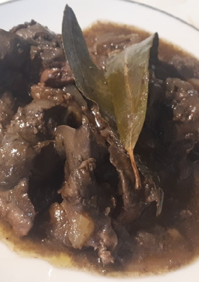 Una foto de Higaditos de pollo al moscatel