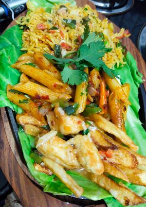 ઇટાલિયન સિઝલર(Italian Sizzler Recipe in Gujarati) રેસીપી મુખ્ય ફોટો