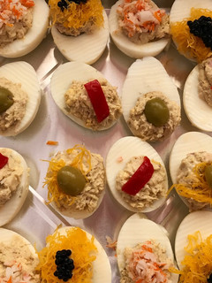 Una foto de Huevos rellenos