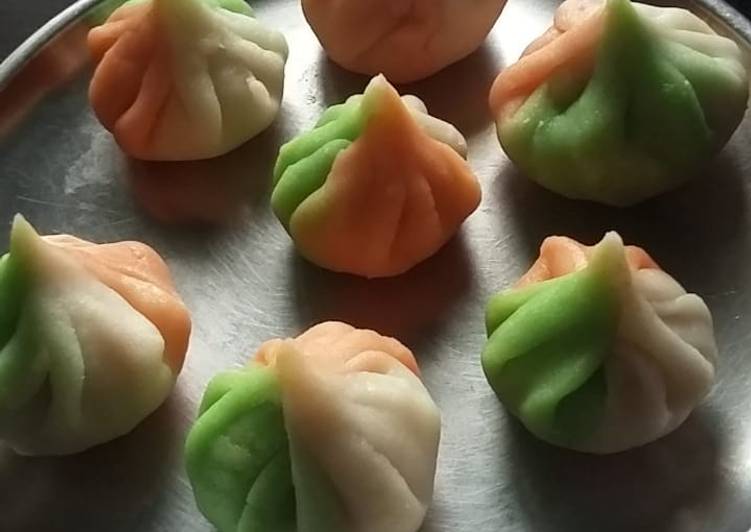 Tricolour ukdiche modak