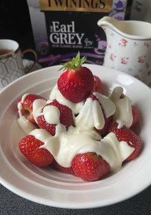 A picture of Strawberries with Cream for #England!.