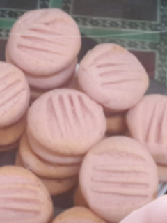 A picture of Jelly Cookies.