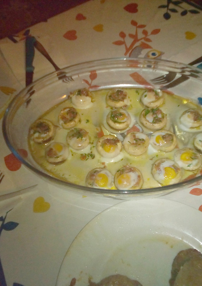 Una foto de Champiñones rellenos