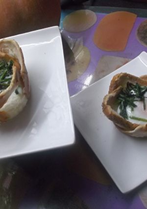 Foto principal de Cestitas de huevos y esparrágos