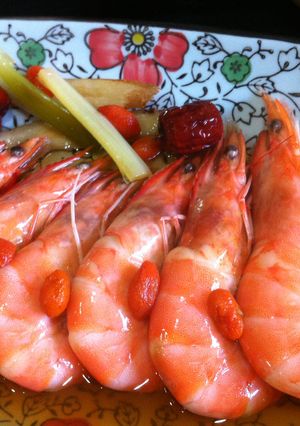 A picture of Drunken Shrimp with Shaoxing Wine.