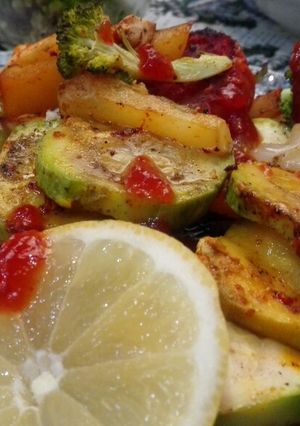 عکسی از دستور خوراک میگو و سبزیجات رژیمی