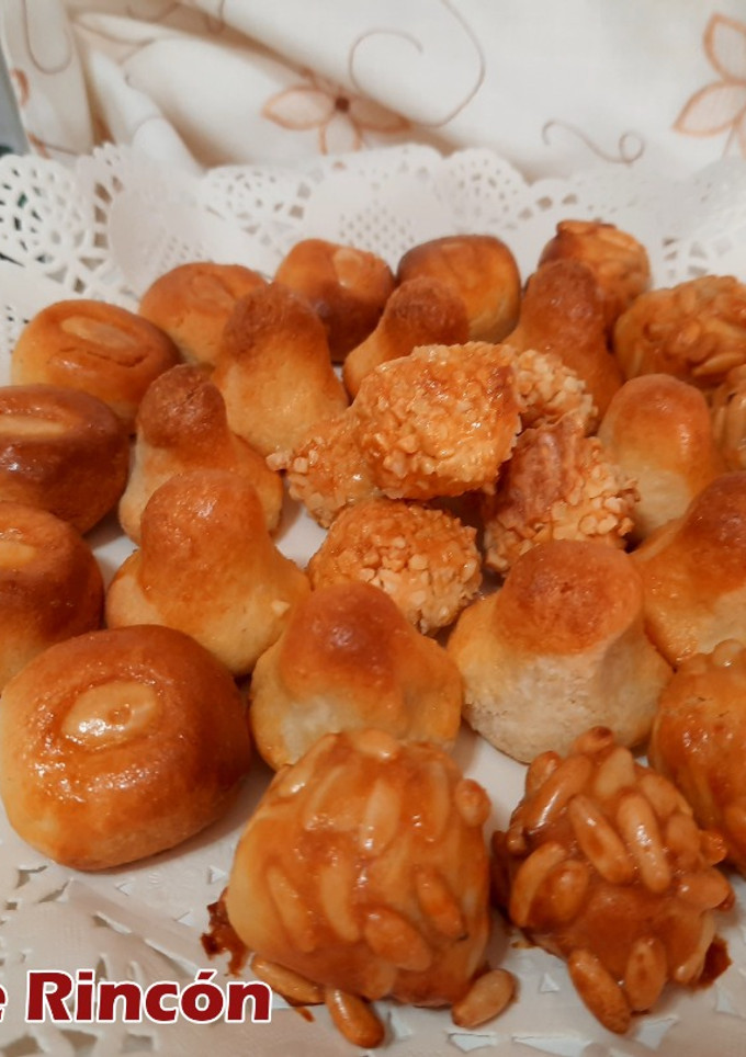Una foto de ⭐ Panellets - receta tradicional - dulce de Todos los Santos 👌