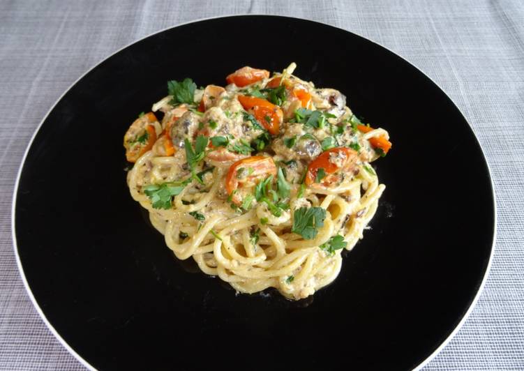 Recipe of Homemade Sardine &amp; Tomato Spaghetti