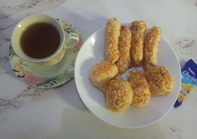 Cheese roll dan pisang bolen keju