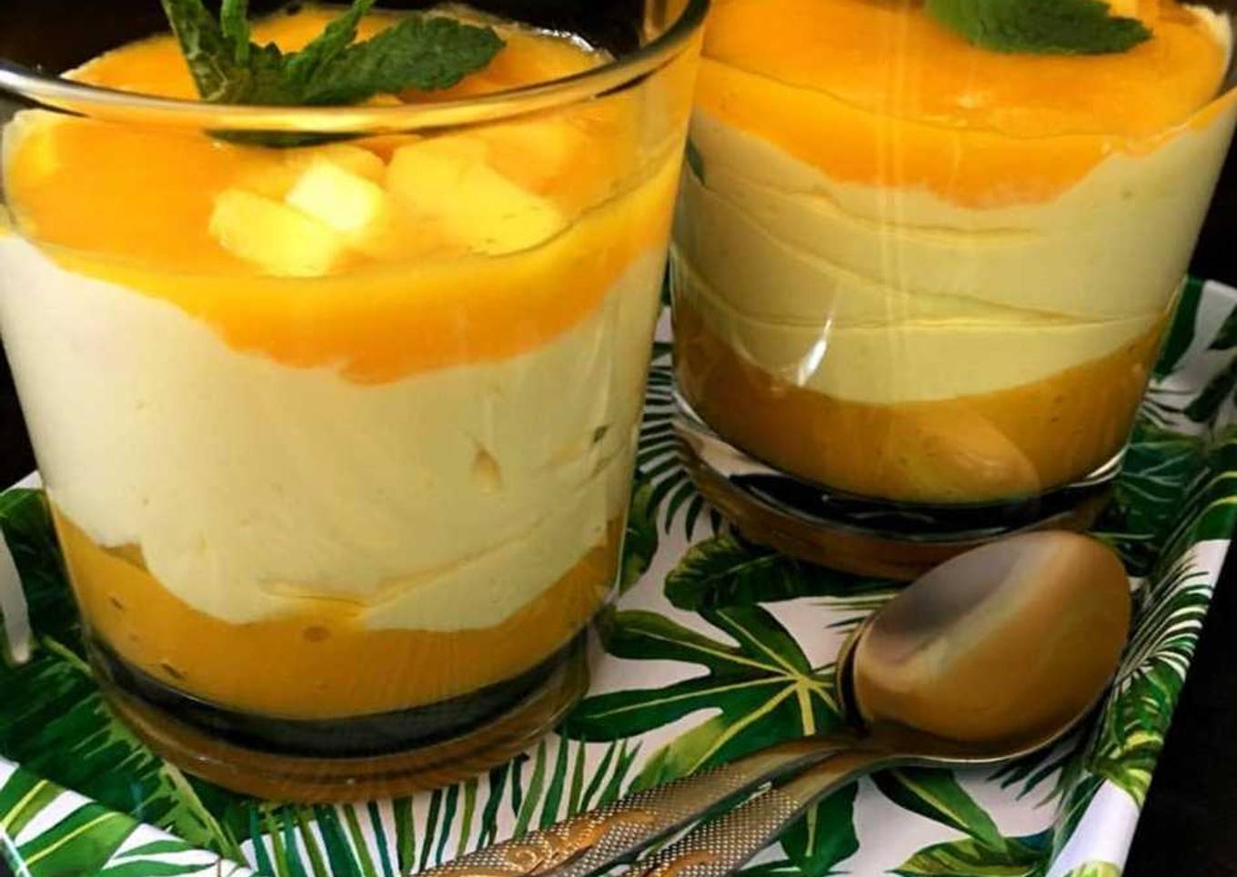 Mango mousse