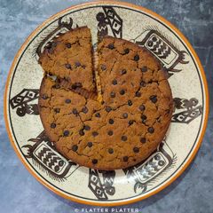 A picture of Jowar Chickpeas Cookie Pie.