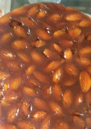 A picture of Almond Chikki.