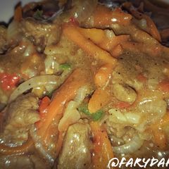 A picture of Beef curry sauce.