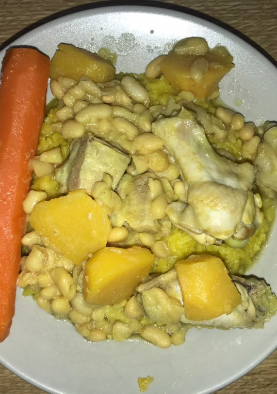Una foto de Arròs amb fesols i naps (Arroz caldoso)